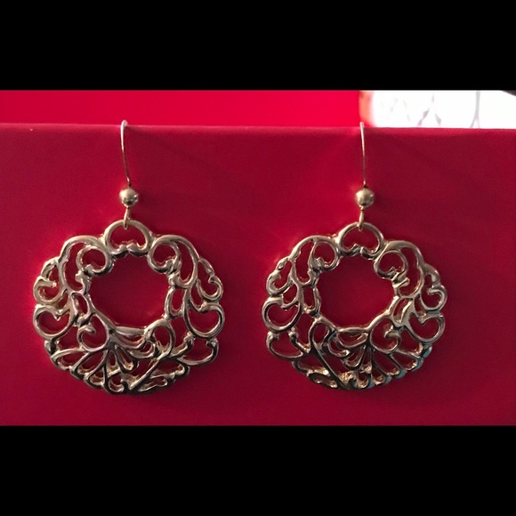 Silver Round Pattern Earrings w/Gift Bag - Picture 6 of 7